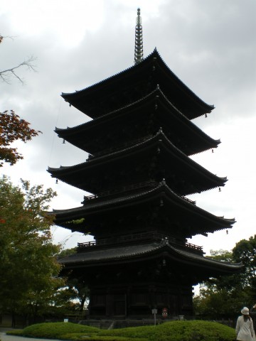 Torre Toji